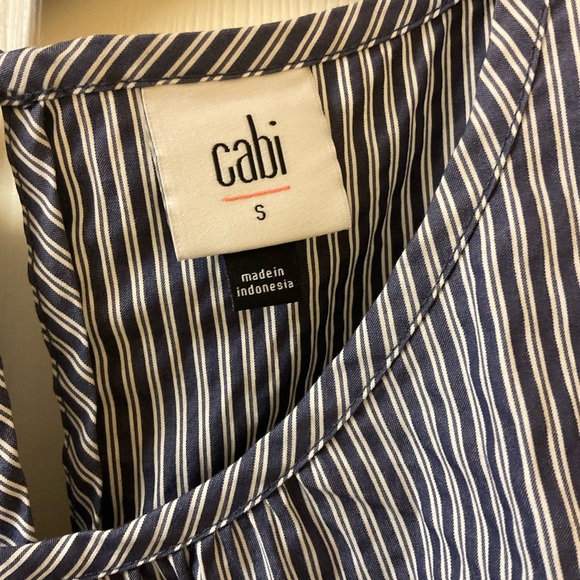 Cabi blue and white sleeveless top, size small - Picture 6 of 7